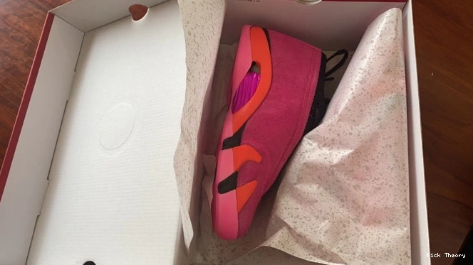 Kicked Out Shoe Store Low Jordan (W) Shocking 14 Pink DH4121-600 Retro 0820
